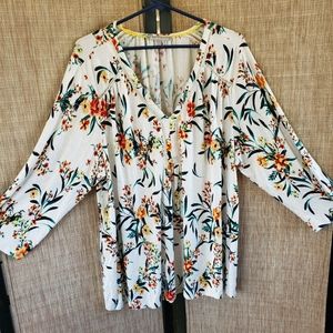 Long sleeve 2x floral top